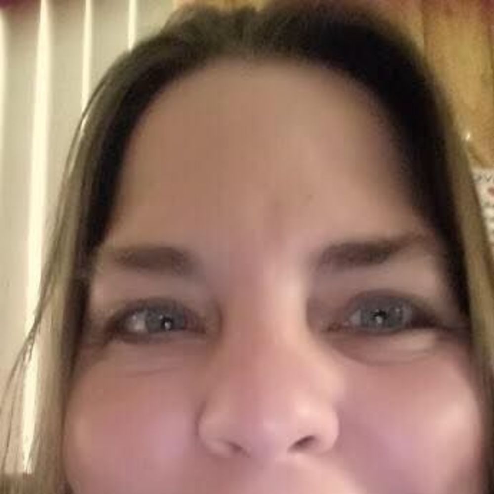 Meet your Posher, Michele